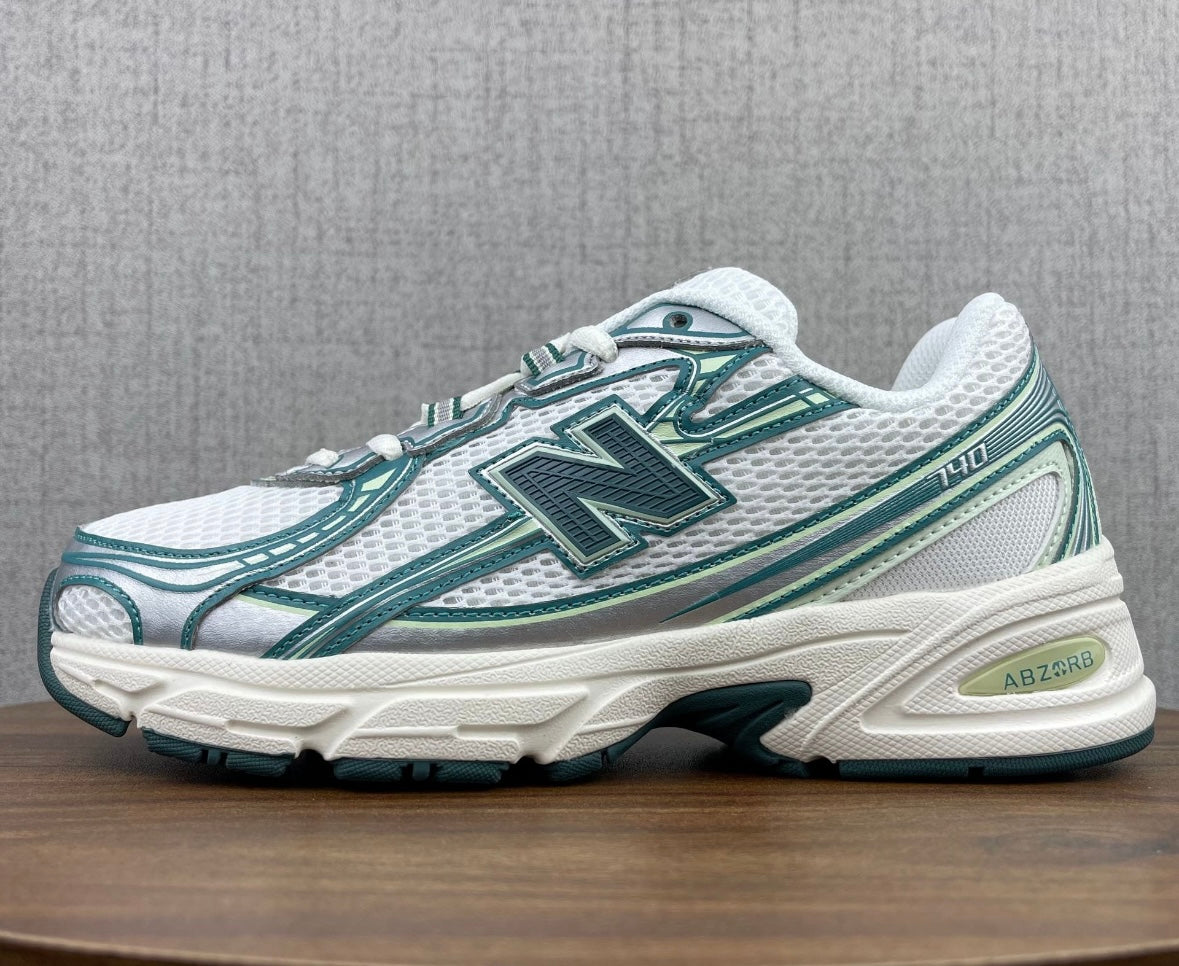 DOUBLE LACED NB WHITE GREEN